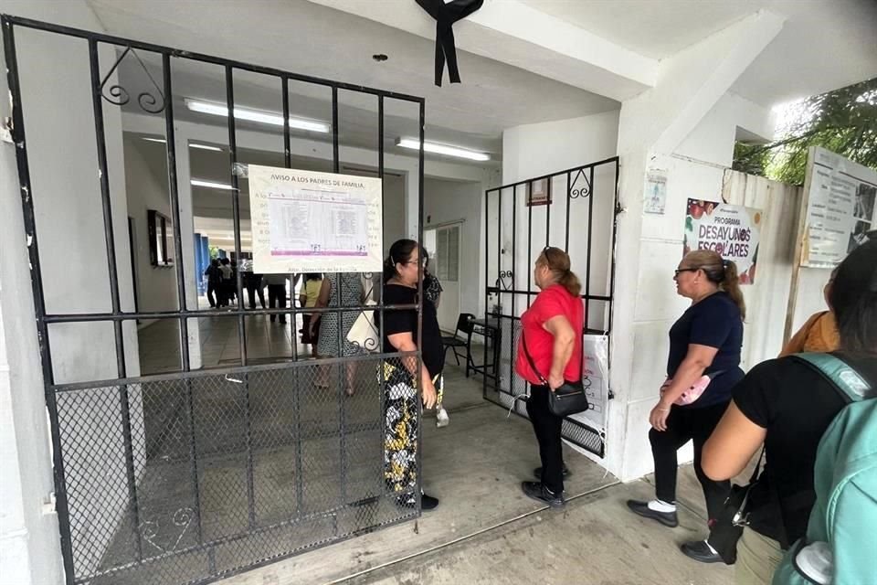 En Ciudad Victoria, las votaciones también arrancaron con retraso.