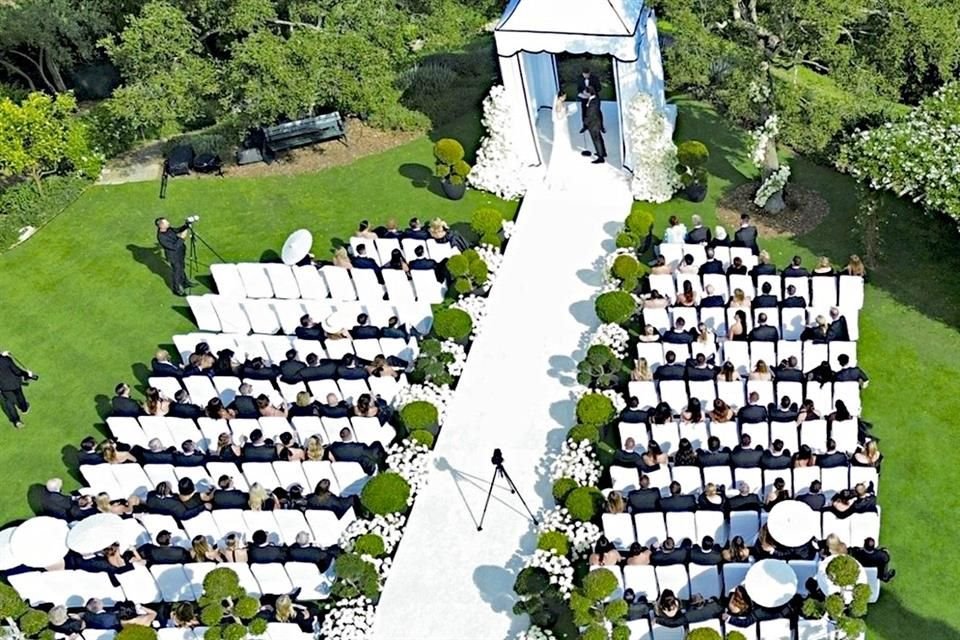 La boda de la pareja fue celebrada en el sur de California, donde residen Allen y Steinfeld actualmente.