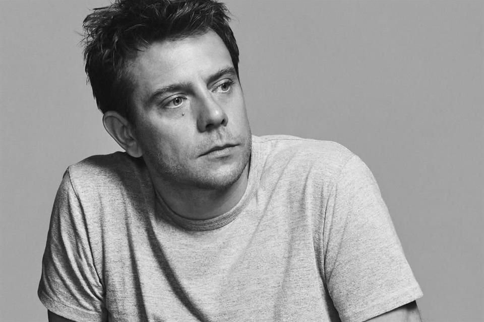 Jonathan Anderson sustituirá a Maria Grazia Chiuri como responsable de las colecciones para mujeres de Dior; ya lideraba las de hombres.