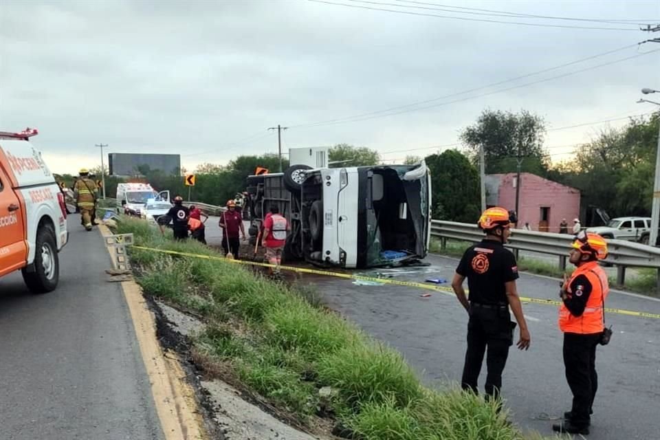 El accidente ocurrió en el kilómetro 169 de la Carretera Montemorelos-Hualahuises.