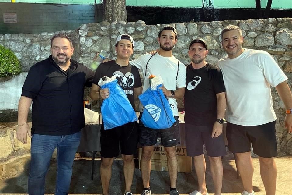 Ganadores 5ta Varonil, Carlo González y Danilo Padilla
