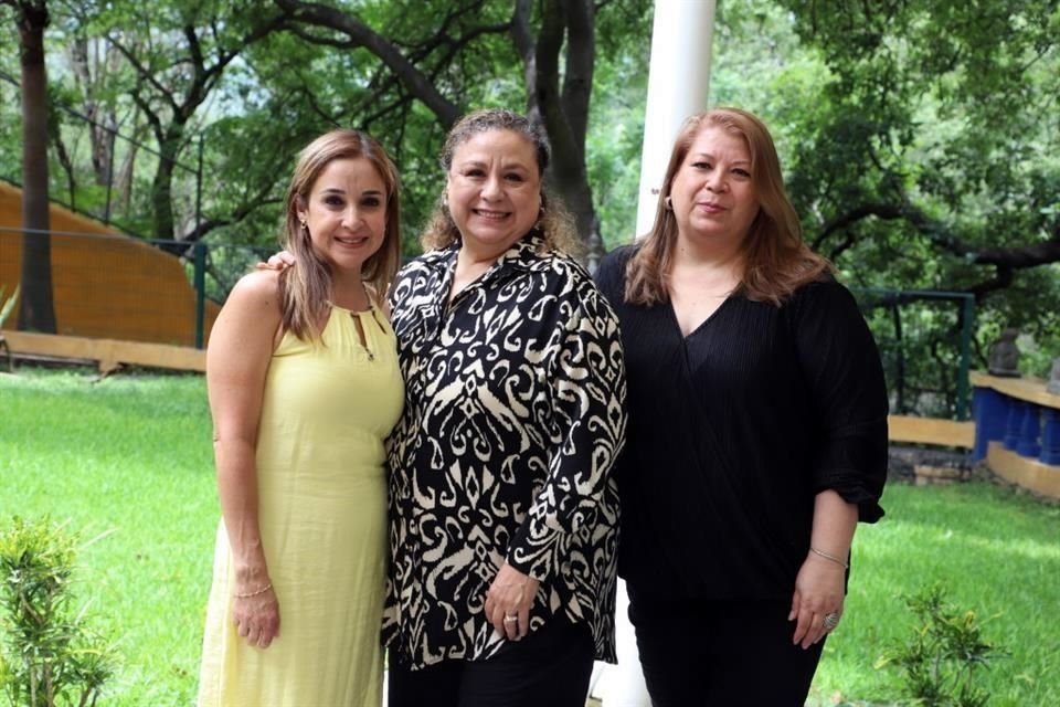 Gabriela Garza, Vero Márquez y Mane Caballero