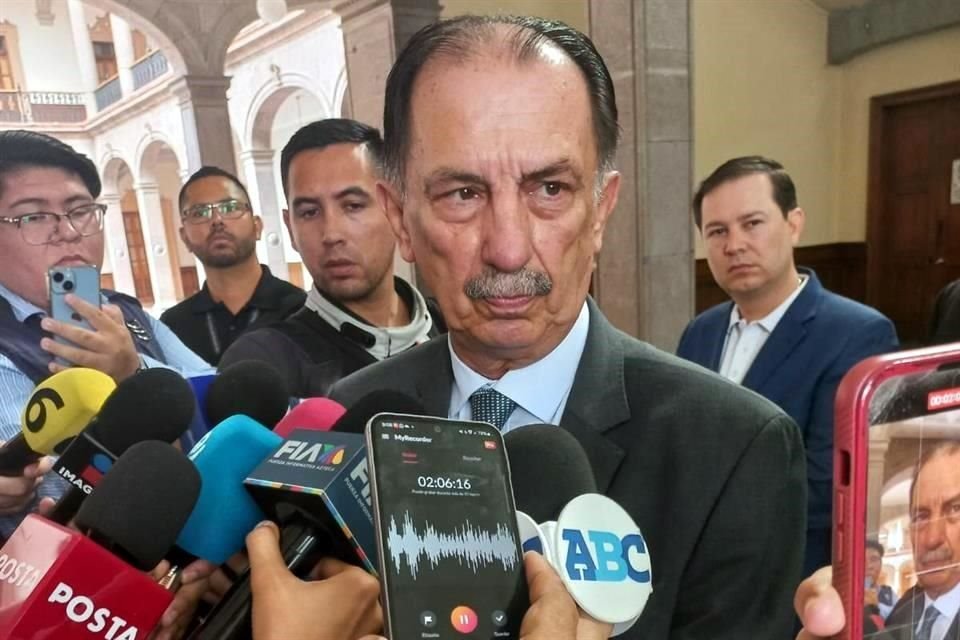 El Fiscal General Javier Flores expuso que cansancio de chofer y condiciones de la curva causaron accidente trágico.