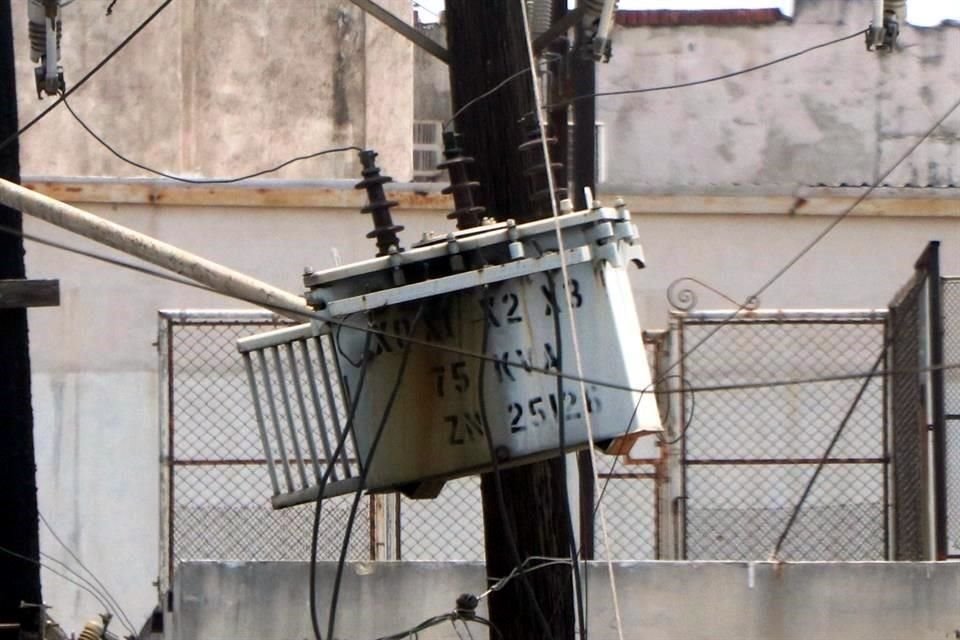 Walking through the streets of this area, the old and damaged equipment is evident.
