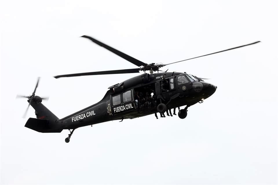 La división 'Fuerza de Reacción Aeromóvil' usa el helicóptero Black Hawk y los vehículos blindados Black Mambas.