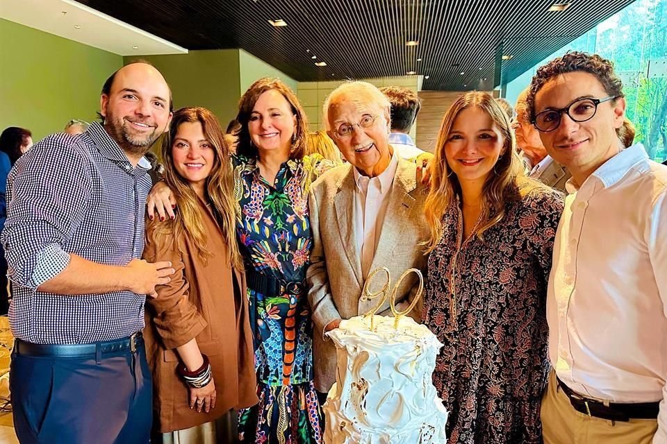 Gaspar Villarreal, Sofía Gómez, Verónica Sada Pérez, ROGELIO SADA ZAMBRANO, Verónica Villarreal de Domit y Daniel Domit
