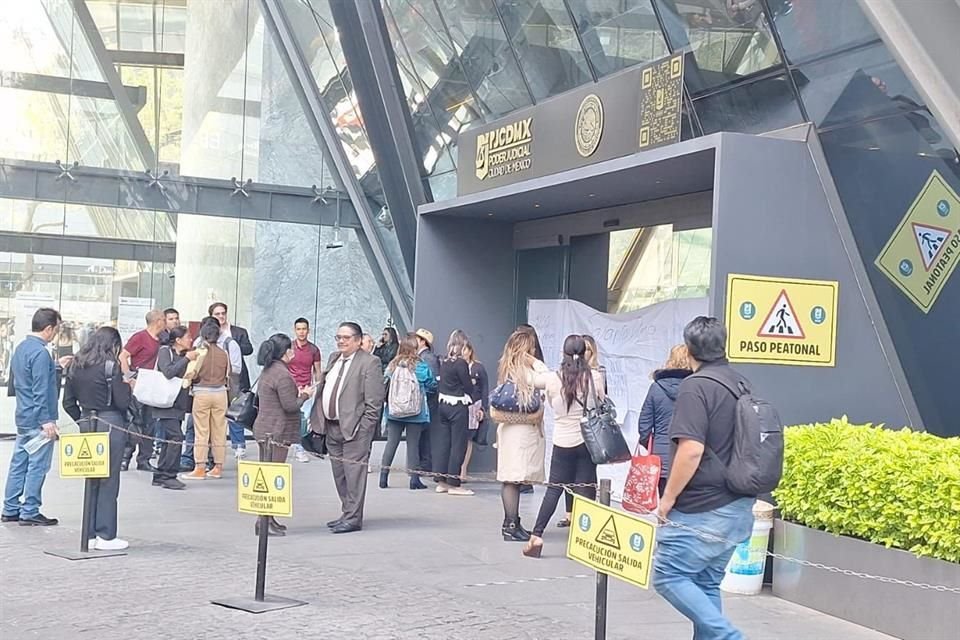 Además los que se encuentran en Patriotismo en materia familiar; los reclusorios Oriente y Sur, también se unieron.
