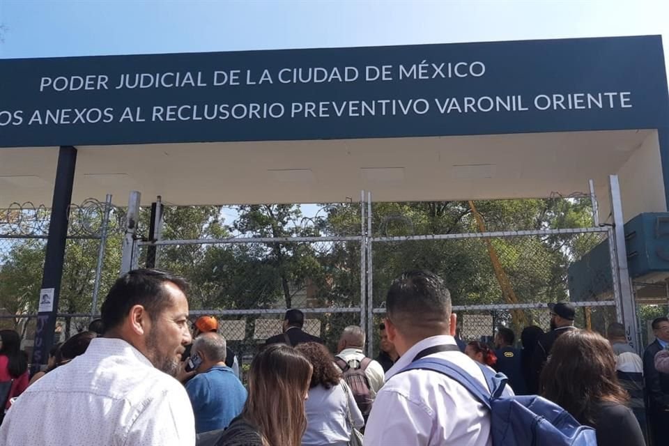 La demanda principal es un incremento salarial mayor al 5 por ciento acordado por autoridades judiciales y líderes sindicales anunciado este miércoles.