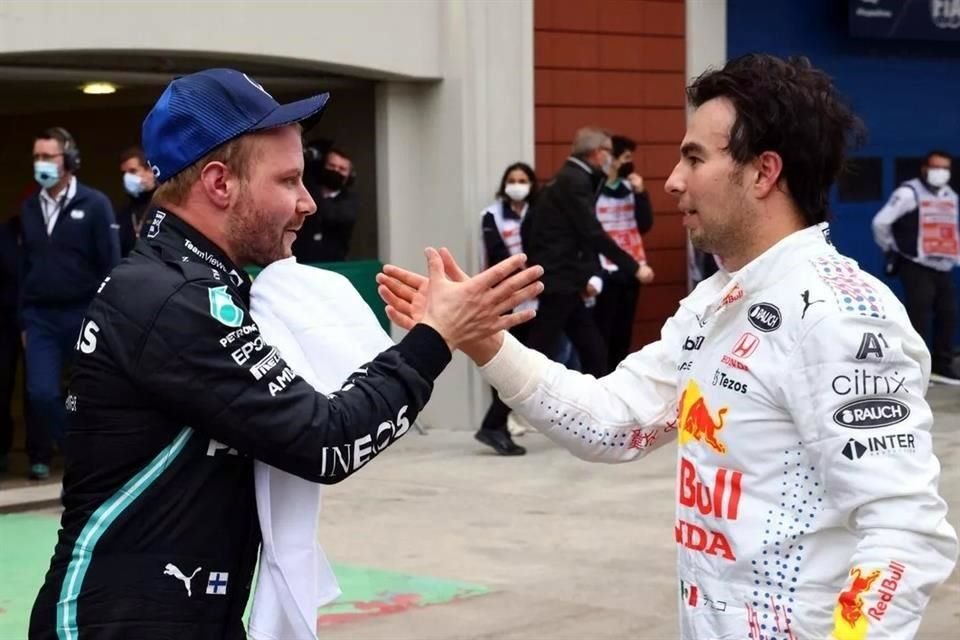 Bottas no le cierra las puertas a Red Bull.