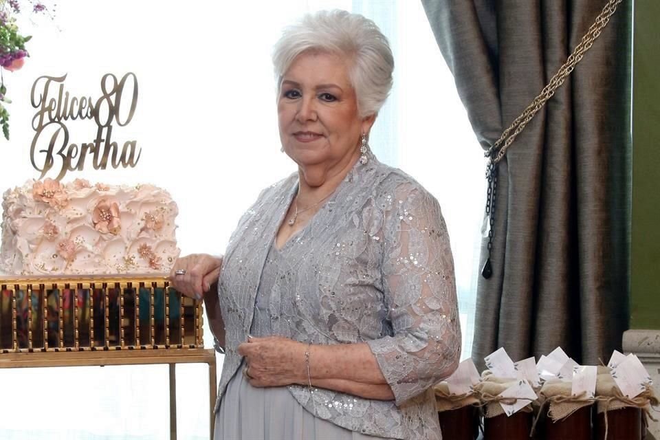 Bertha Cárdenas de Garza