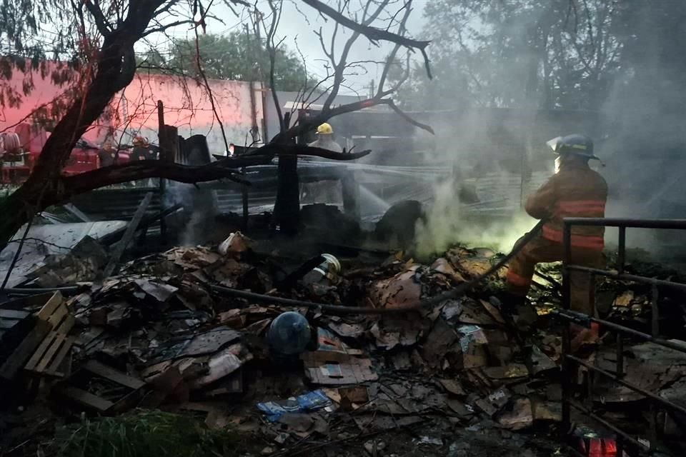 El siniestro se reportó en un predio ubicado en la orilla de la Autopista a Reynosa y el Camino al Ranchito Uno.