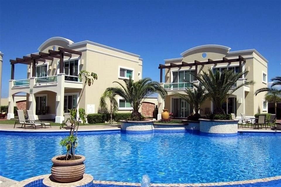 El empresario José Raúl Núñez Ríos es señalado como socio de hoteles en Mazatlán.
