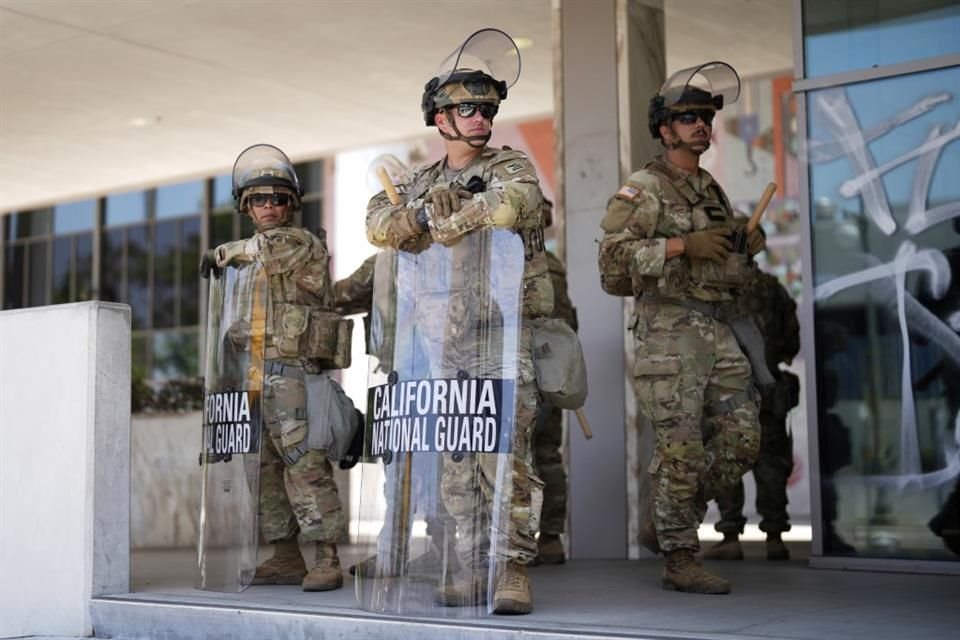 Trump autorizó despliegue de 2 mil efectivos más de la Guardia Nacional en LA por protestas, con lo que agentes ascienden a más de 4,100.