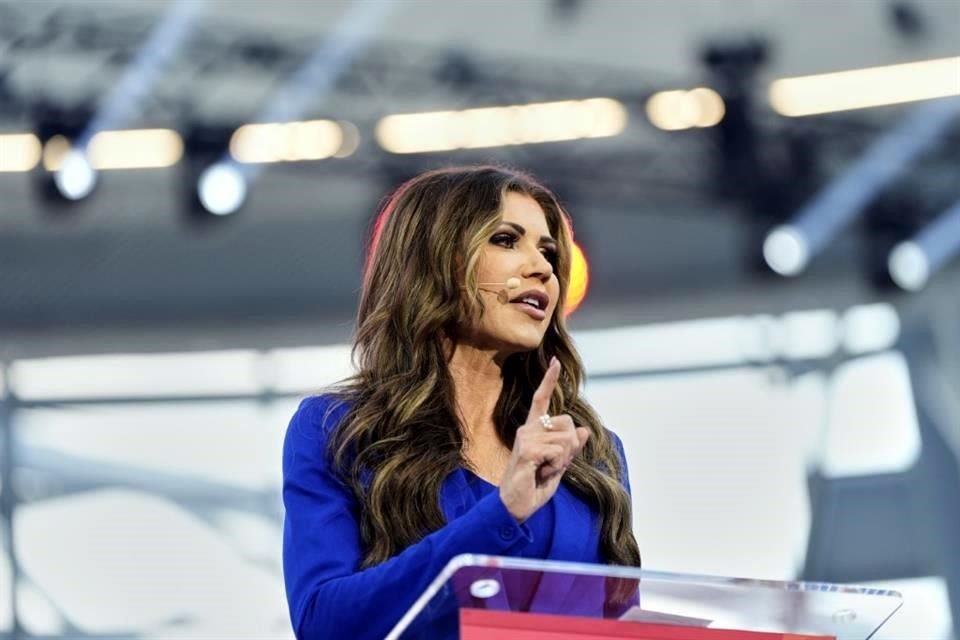 La Secretaria de Seguridad Nacional de Estados Unidos, Kristi Noem, acusó a la Presidenta Sheinbaum de alentar a más protestas en Los Ángeles