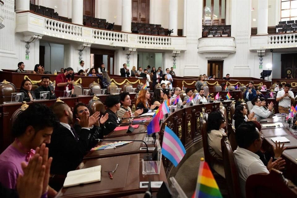 El Congreso local instaló el Parlamento LGBT+ con el objetivo de fortalecer una cultura democrática e inclusiva.