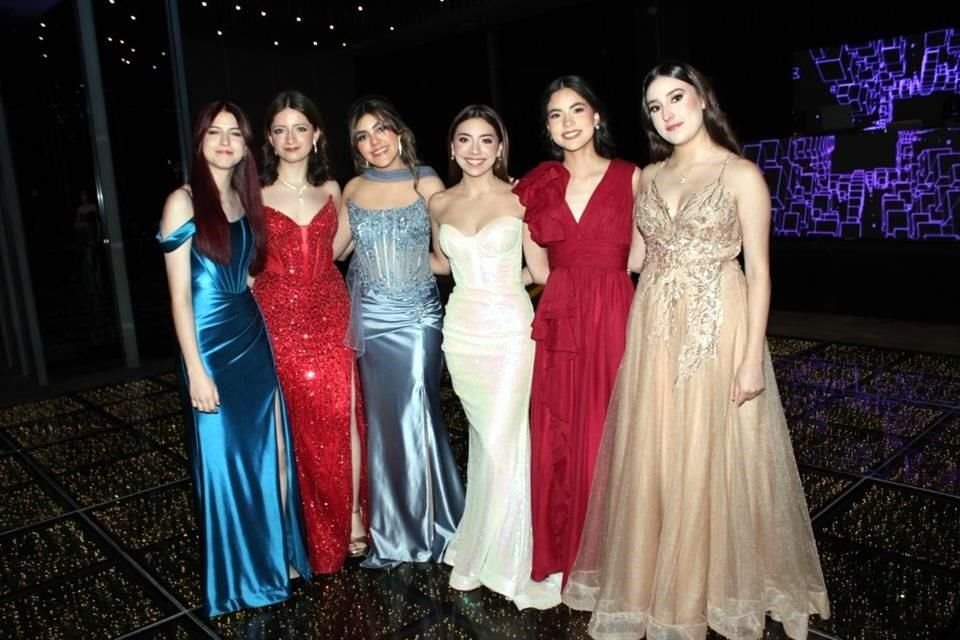 Frida Guerra, Pau Rojas, Jenny Adam, Jéssica Sandoval, Nicole López y Lía Treviño