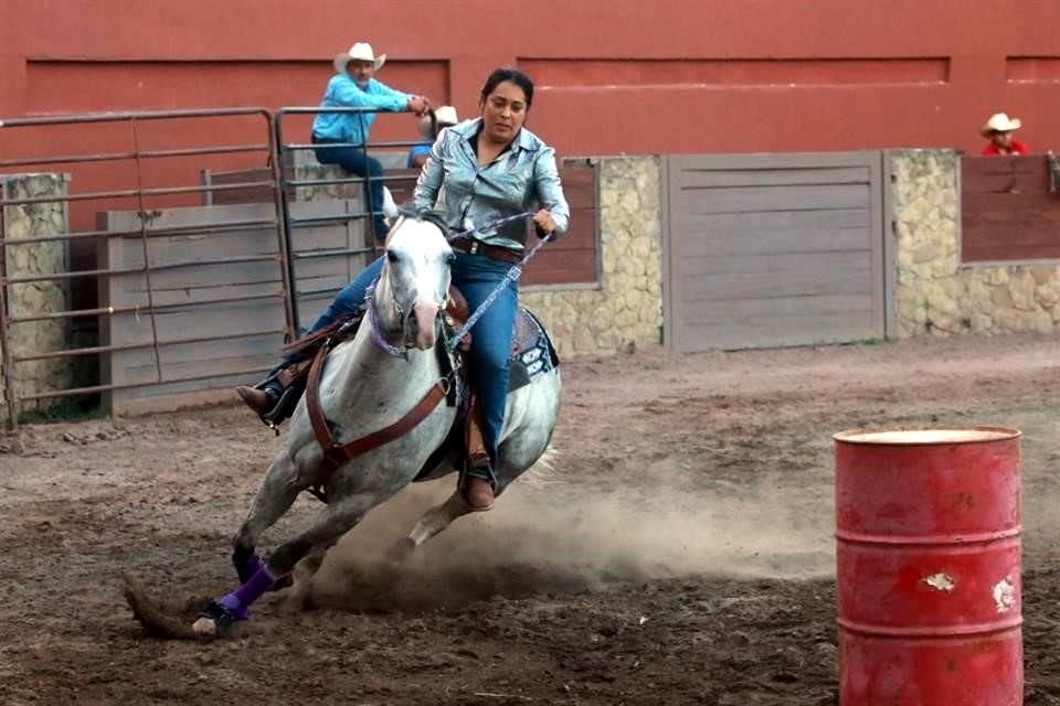 Sandy Escamilla