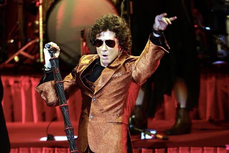 El cantante español regresó  a la Ciudad luego de 7 años de ausencia.