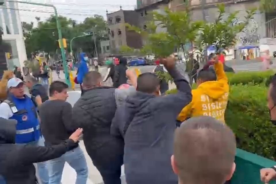 Un grupo de choque intentó romper ayer el paro en las instalaciones del Tribunal de Justicia de la CDMX.