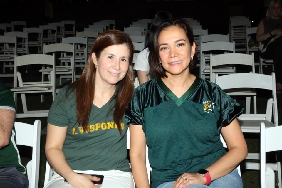 Consuelo Lankenau y Marcela de Ramírez