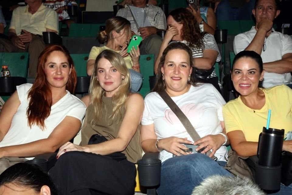 Moni Rodriguez, Franciela Petrochi, Criste Graza e Elizabeth Niño de Rivera