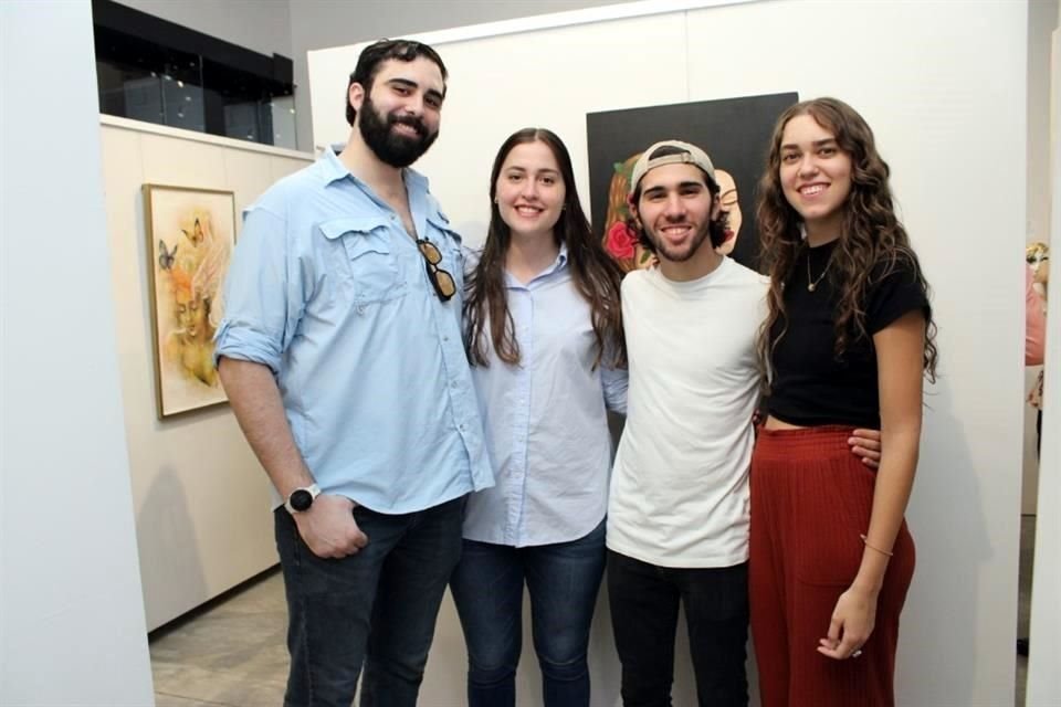 Adrián Garza, Jimena González, Adrián Navarro y Denisse Solís
