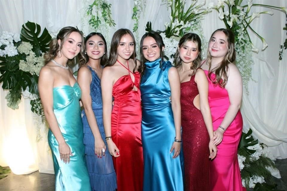 Nathalia Rocha, Regina Reyna, Mariana Escobar, Rebeca Medina, Kamila Acosta y Bárbara Díaz