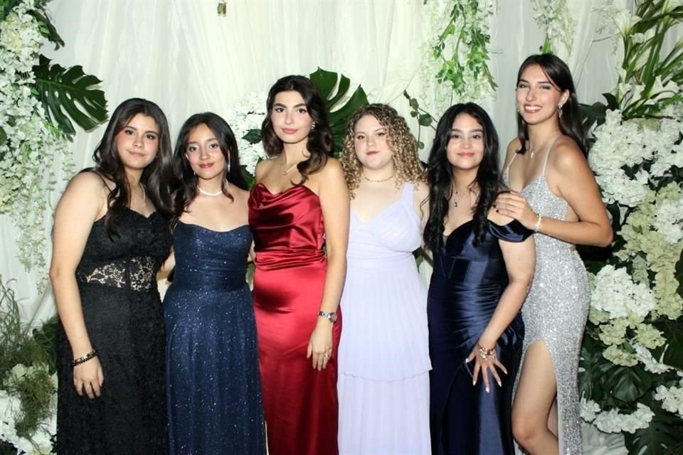 Sofía García Rodríguez, Luna Tamariz, Roberta Vázquez, María Fernanda Kawas, Alexa Rangel y Regina Miguel