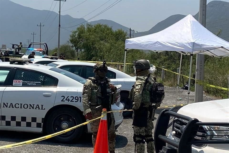 Aunque trascendió que los restos podrían ser de dos cuerpos, las autoridades no lo confirmaron ni dieron más detalles.