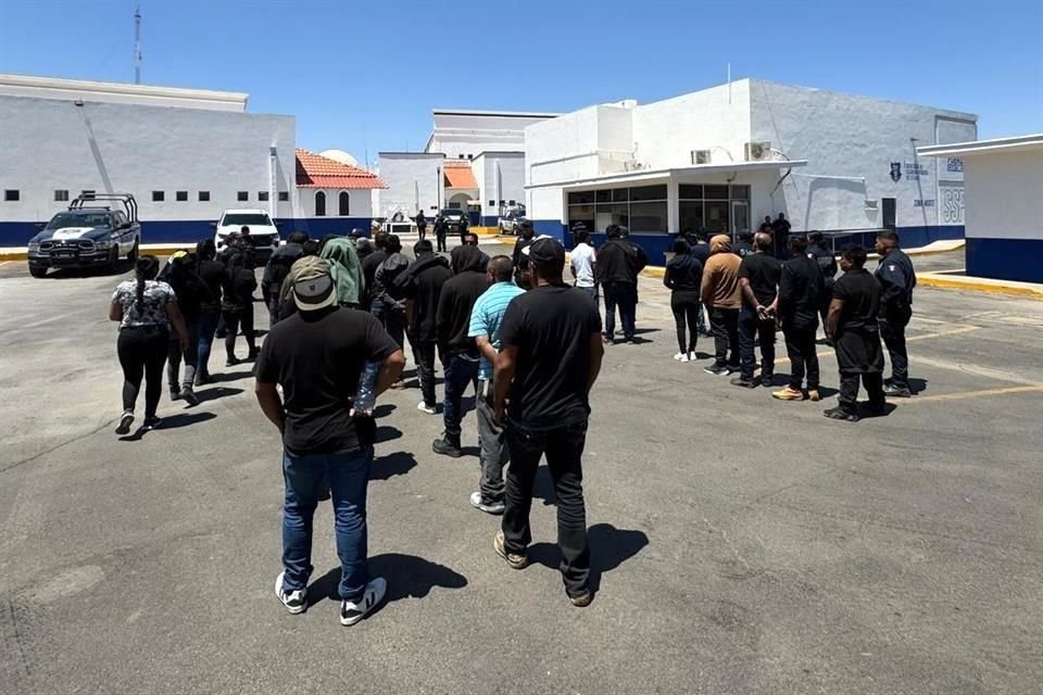 De las personas en situación de movilidad, 34 son adultas y tres menores de edad, y de ellos, un total de 22 son de nacionalidad mexicana.