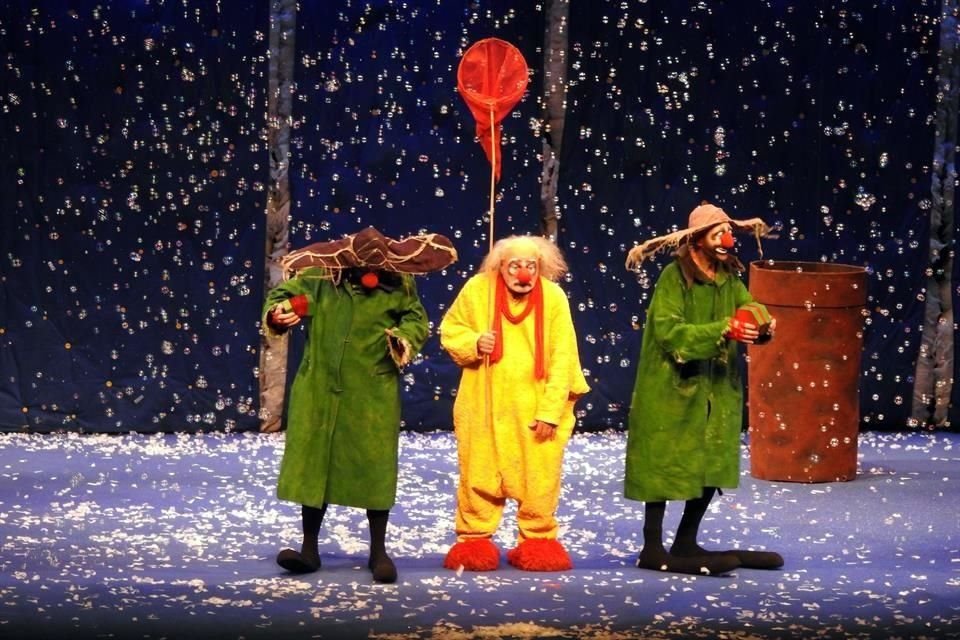 El 'Slava's Snowshow' se presenta en el Escenario GNP hasta el domingo.