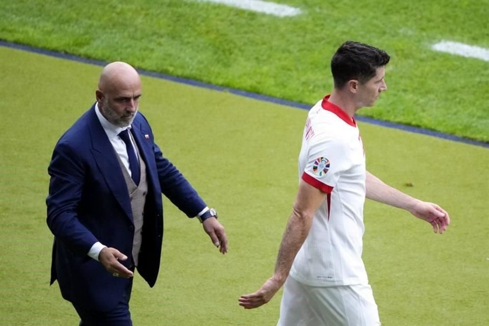 Lewandowski aseguró no volver a la selección si no había cambio de DT.