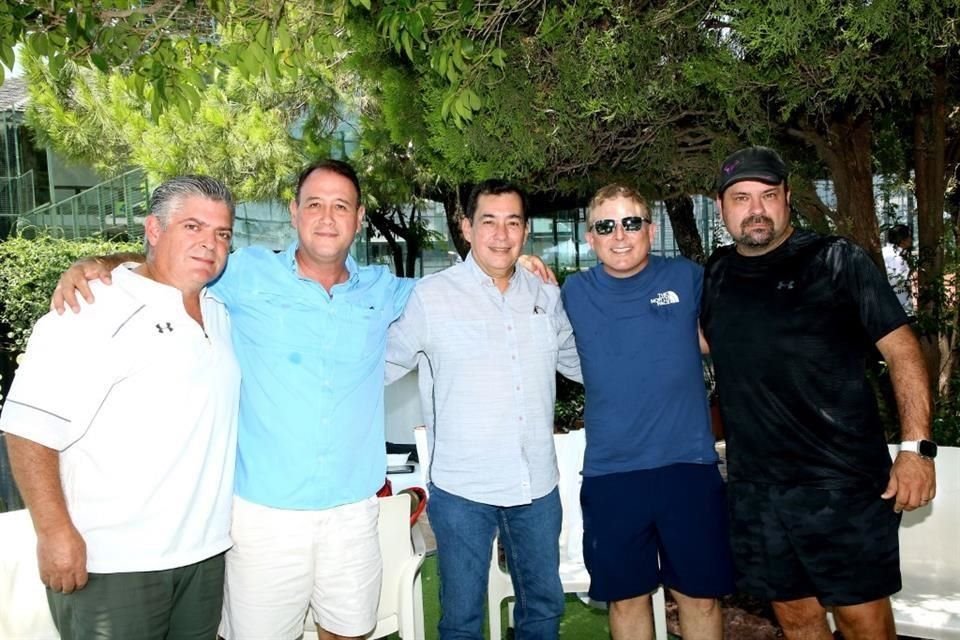 Gerardo Greenham, Jorge Martínez, Martín Galván Ernesto Valdés y Federico Colyer