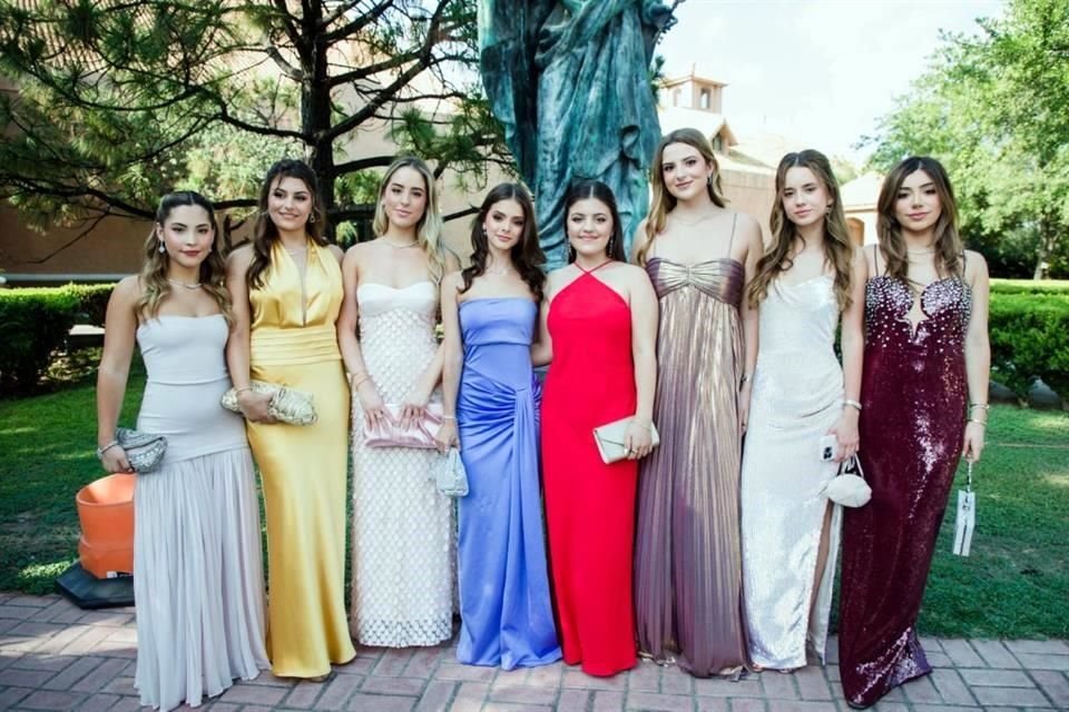Melissa Montalvo, Raquel Decrescenzo, Eva de la Garza, Paulina Tirado, Mariel Rodríguez, Paloma Jiménez, Fernanda Mayer y Valeria Gutiérrez