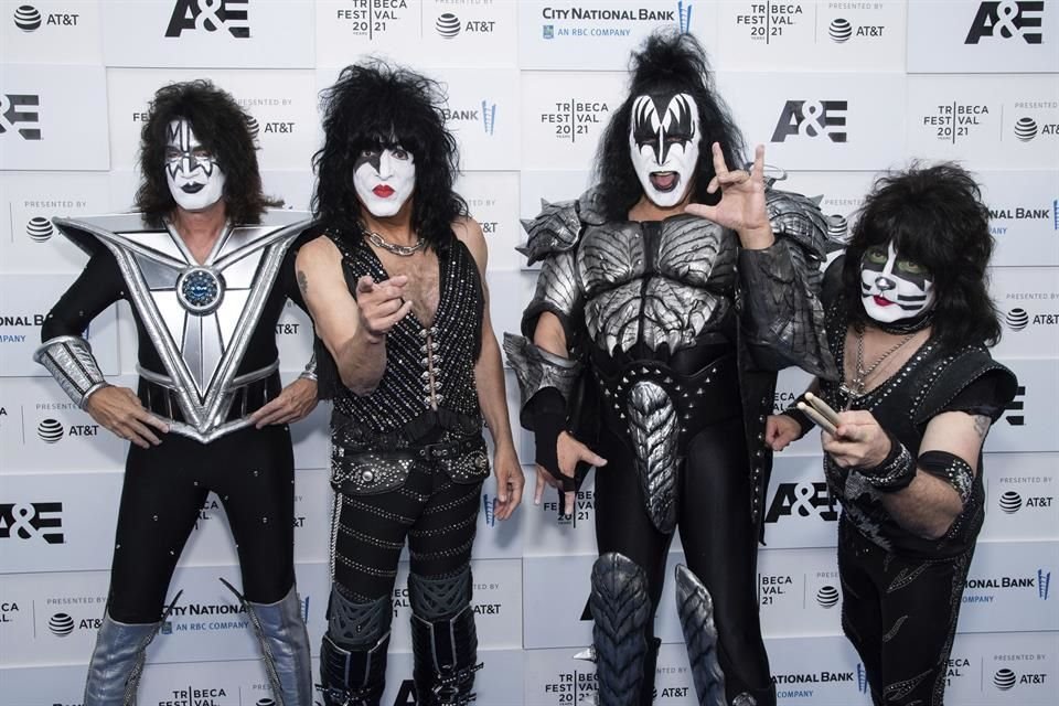 El grupo KISS tuvo que cancelar su show de este jueves en Pensilvania, Estados Unidos, porque su vocalista, Paul Stanley, dio positivo a la Covid-19.