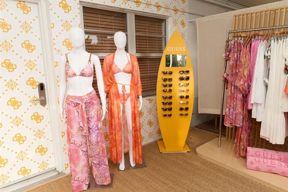 La marca de moda GUESS celebró su regreso a la Miami Swim Week con toda una experiencia inmersiva en The Standard Spa, en Miami.