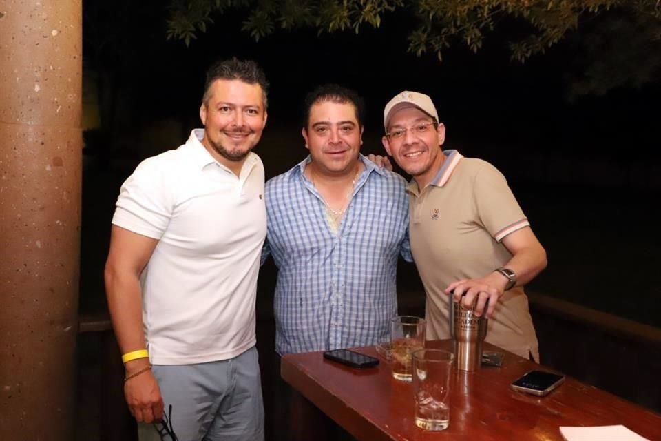 Nicolás Mejía, Mario Garza y Carlos Herrera