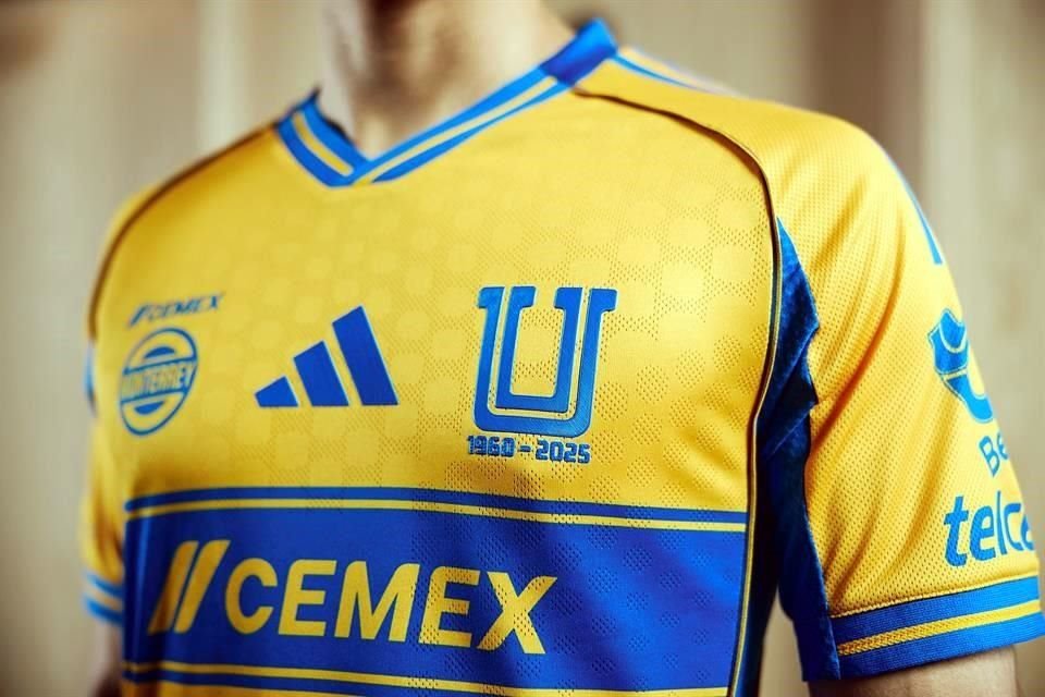 En la nueva camiseta destaca la 'U'.