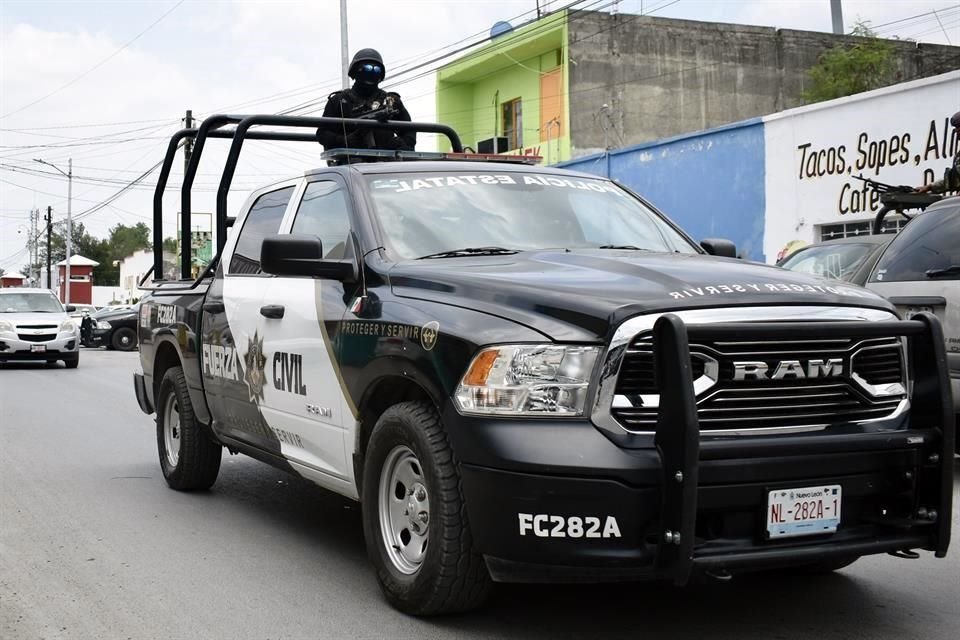Los primeros en llegar al sitio fueron elementos de Fuerza Civil.