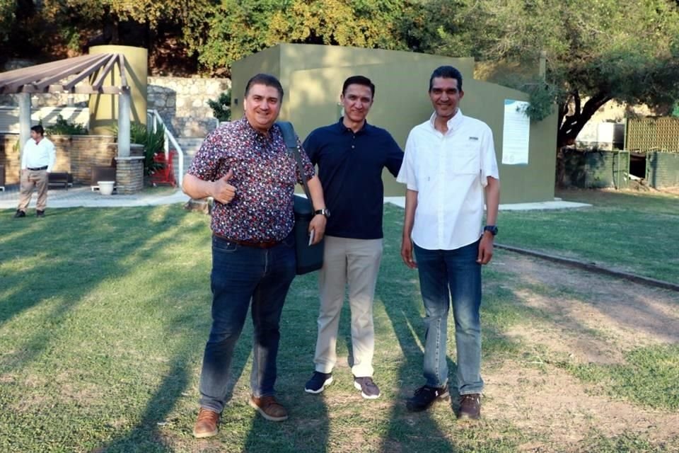 Eduardo Baker Rodríguez, Gustavo Baker Rodríguez y Jorge Baker Rodríguez