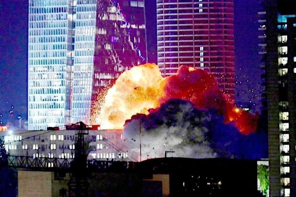 Tel Aviv sufrió el impacto de los misiles lanzados desde Irán.