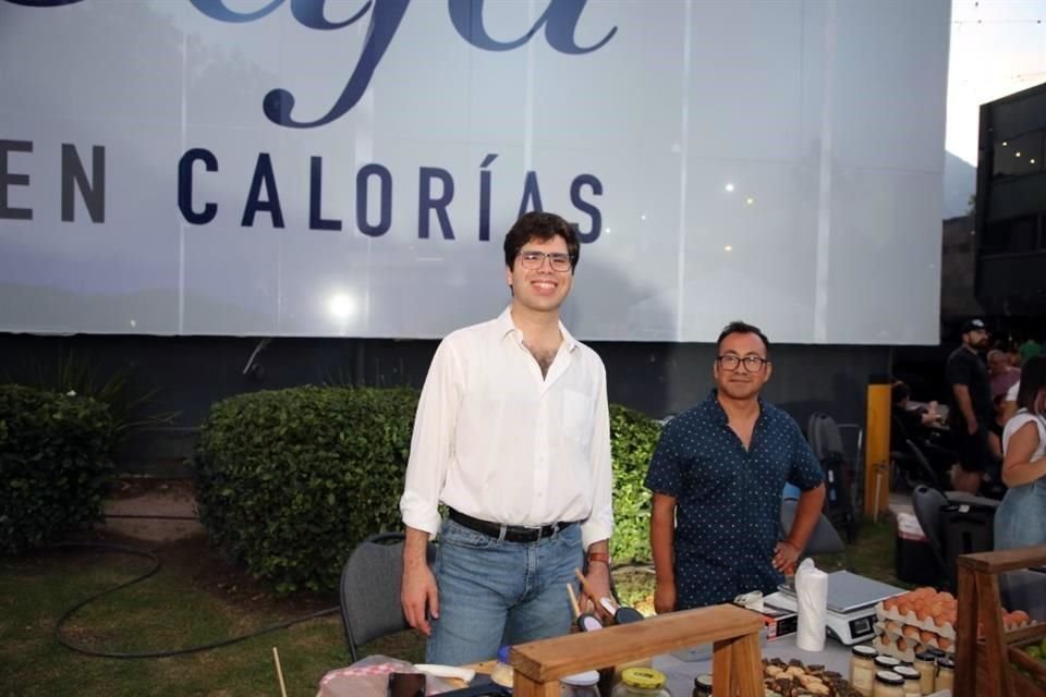 Ezequiel Martínez y Víctor Xochipa