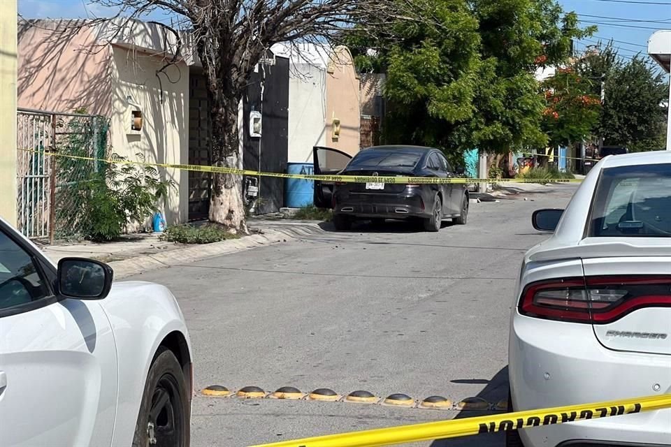 El ataque a tiros contra la víctima fue reportado alrededor de las 12:15 horas, en la calle Atenas, en la Colonia Paseo de las Flores.