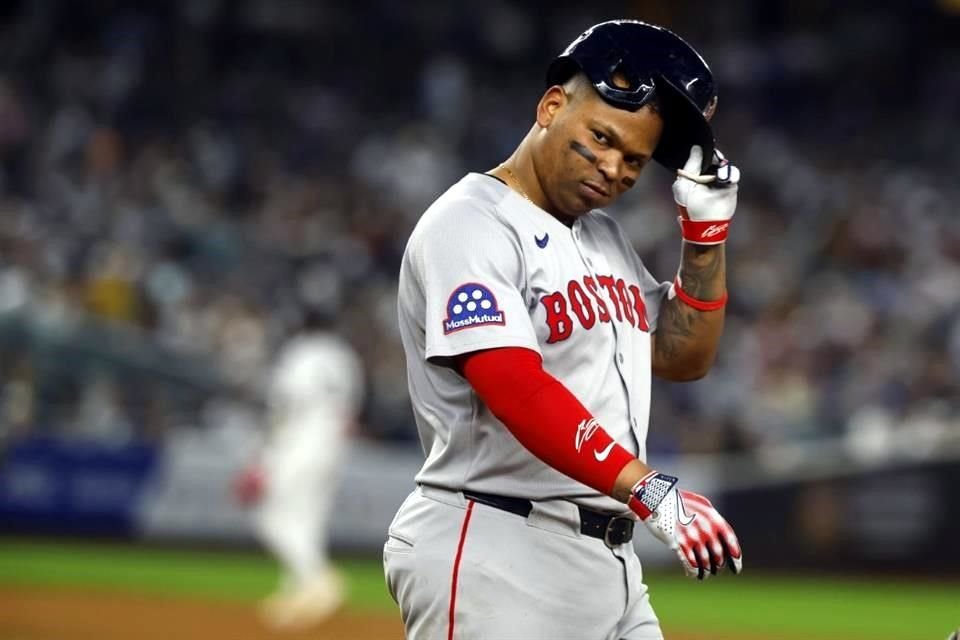 Rafael Devers fue cambiado a los Gigantes de San Francisco.