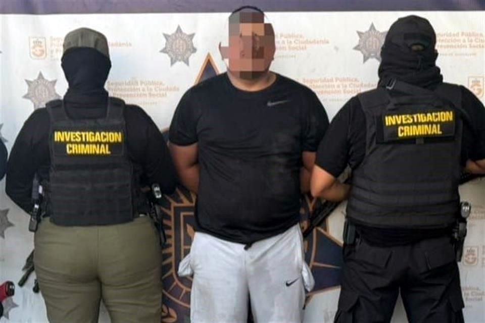 El detenido identificado como Isair, de 32 años.
