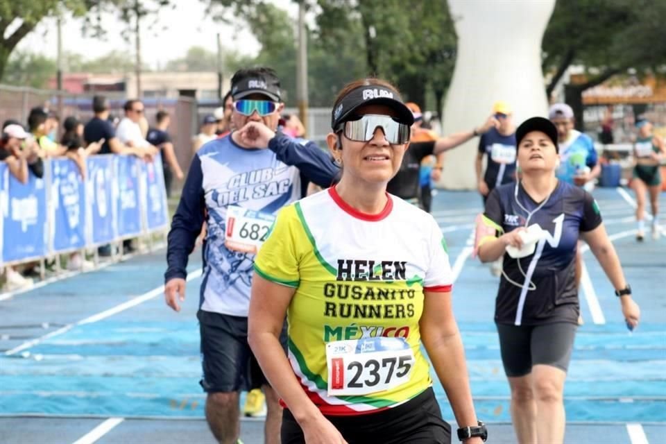 Elena Oviedo Morales