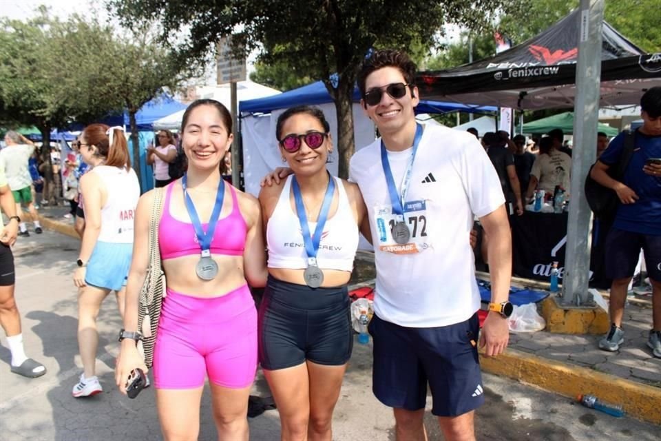 Valeria Guerra, Edith Medina y César Mora