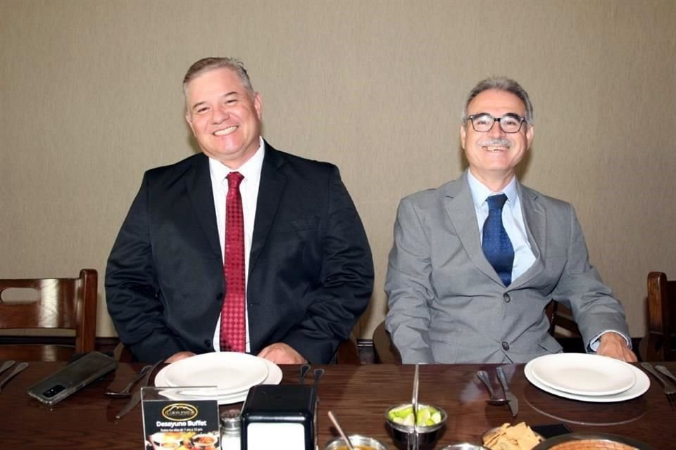 Mario Garza y Pablo Benavides