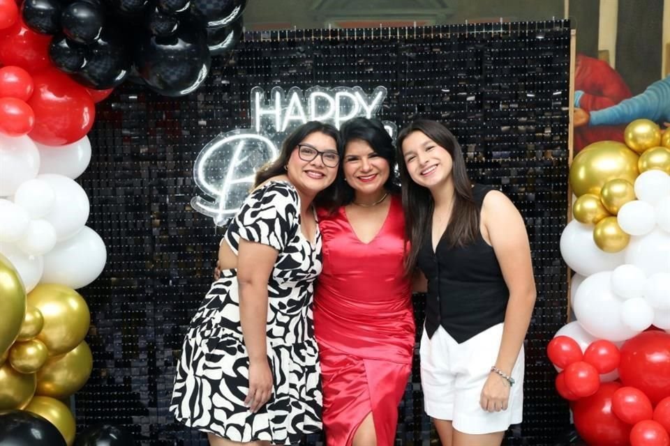Montserrat de la Rosa, Magda Ríos Reyes y Fernanda González