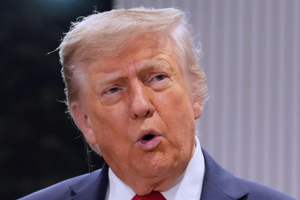 El Presidente Donald Trump durante una reunión en marco de cumbre del G7 en Canadá, el 16 de junio del 2025.